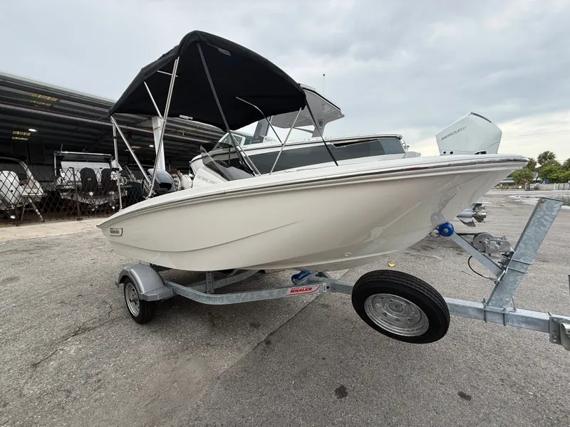 Slide: The Image of Boston Whaler 130 Super Sport 2027 - 2
