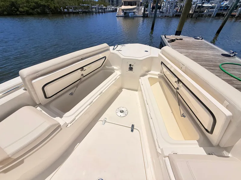 Slide: The Image of Boston Whaler 280 Dauntless 2027 - 62