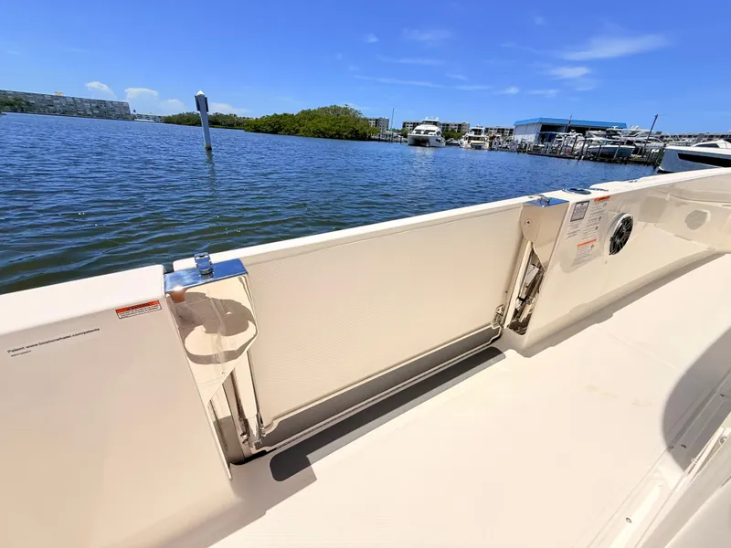Slide: The Image of Boston Whaler 280 Dauntless 2027 - 33