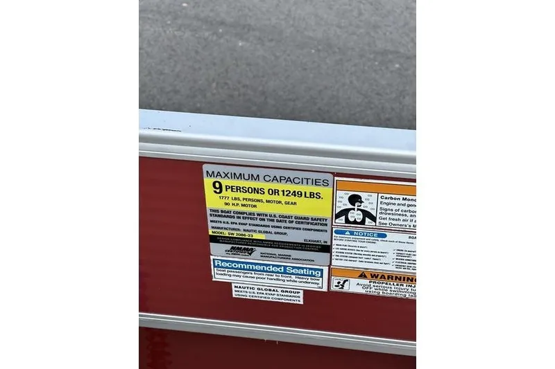 Slide: The Image of 2014 Godfrey Sweetwater 2086 C capacity label, maximum 9 persons or 1249 lbs. - 9