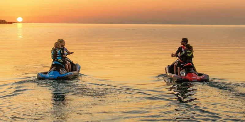 Slide: The Image of Sea-Doo Spark 3up 900 H.O. ACE w/ iBR & Convenience Package Plus 2016 - 4