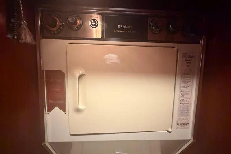 Slide: The Image of Frigidaire dryer in 1985 Hatteras 52 Convertible yacht. - 36