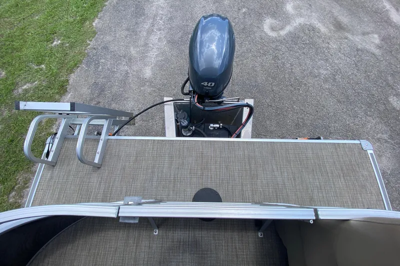 Slide: The Image of 2023 Starcraft SF 16 DLX boat with Yamaha 40HP outboard motor, viewed from above. - 10