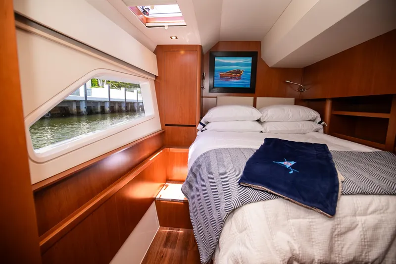 Slide: The Image of Aquila 44 Yacht 2017 - 118
