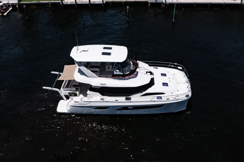 Slide: The Image of Aquila 44 Yacht 2017 - 13