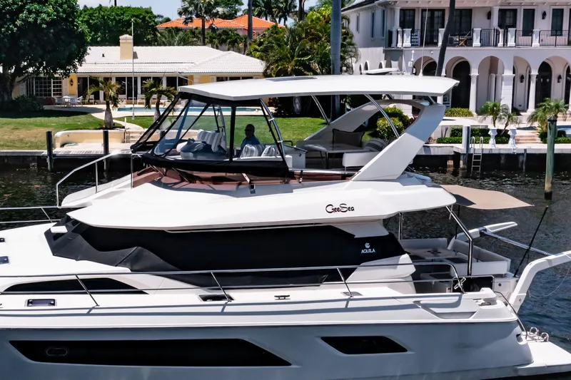 Slide: The Image of Aquila 44 Yacht 2017 - 18