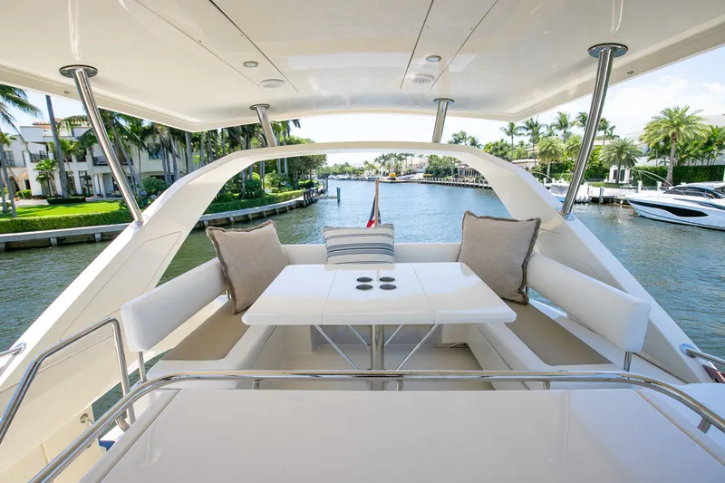 Slide: The Image of Luxurious seating area on a 2017 Aquila 44 Yacht. - 46