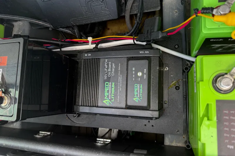 Slide: The Image of Amped Outdoors lithium battery charger in 2022 Ranger Z520R Cup-Equipped boat. - 19