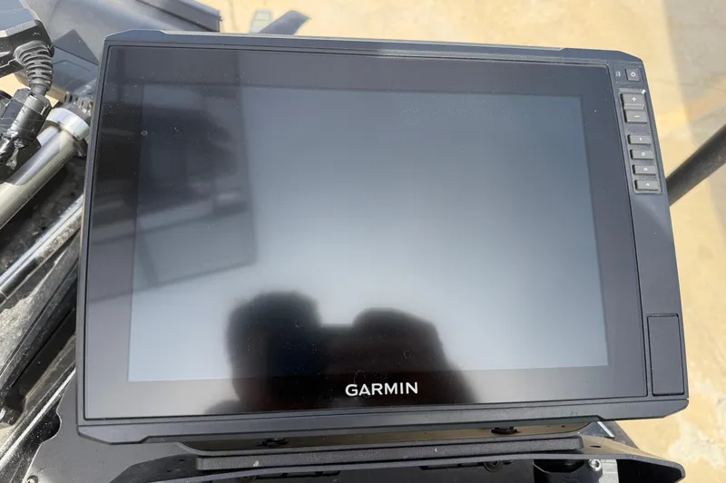 Slide: The Image of Garmin display screen on 2022 Ranger Z520R Cup-Equipped boat dashboard. - 54