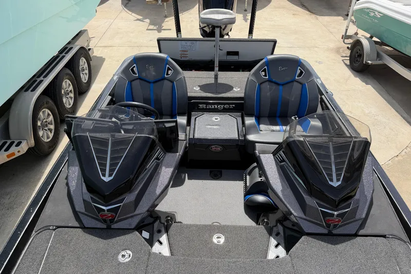 Slide: The Image of 2022 Ranger Z520R Cup-Equipped boat with dual seats and sleek design. - 64
