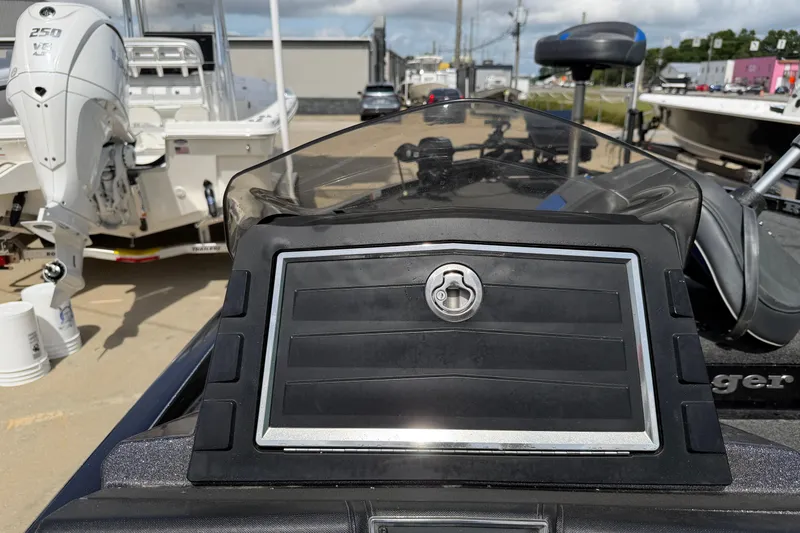 Slide: The Image of 2022 Ranger Z520R Cup-Equipped boat dashboard with lockable storage compartment. - 79