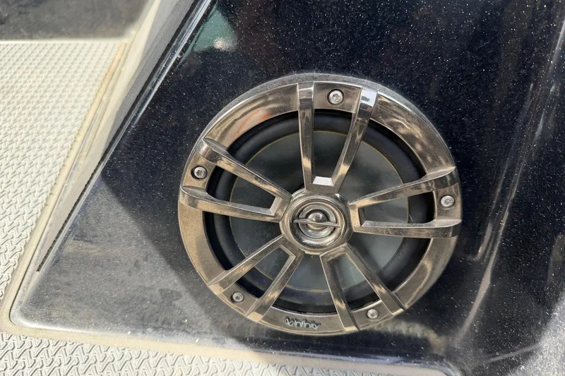 Slide: The Image of Close-up of a speaker on a 2022 Ranger Z520R Cup-Equipped boat. - 84