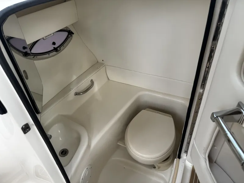 Slide: The Image of Sea Ray 300 SLX 2014 - 21