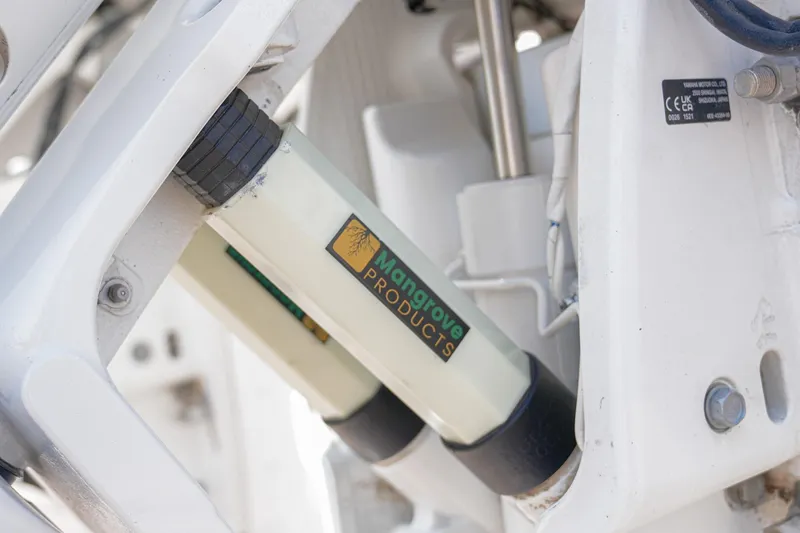 Slide: The Image of Close-up of Mangrove Products component on 2024 NauticStar 292 Legacy boat. - 13