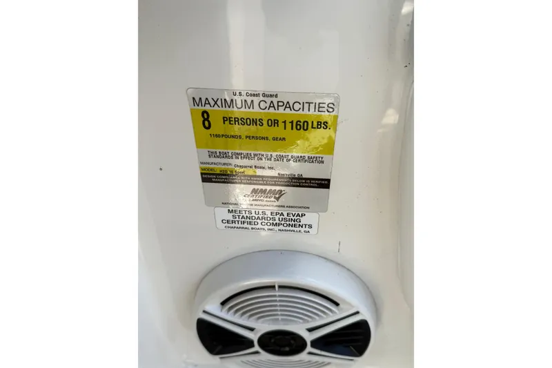 Slide: The Image of 2012 Chaparral 18 H2O Sport capacity label, 8 persons or 1160 lbs limit. - 20