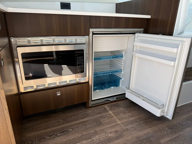 Slide: The Image of Cruisers 42 Cantius 2024 - 17