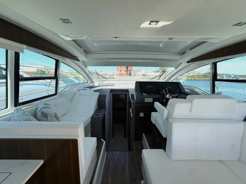 Slide: The Image of Cruisers 42 Cantius 2024 - 18
