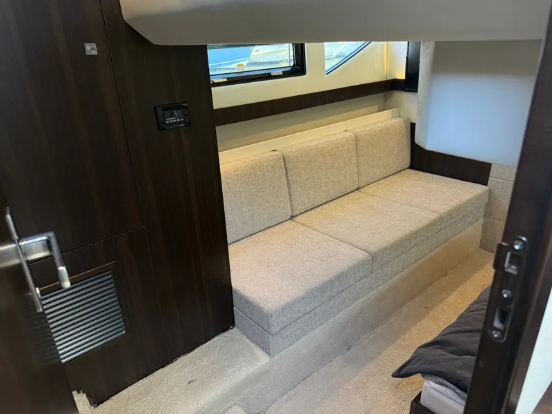 Slide: The Image of Cruisers 42 Cantius 2024 - 35