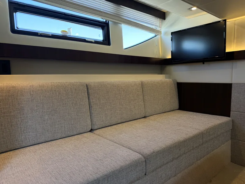 Slide: The Image of Cruisers 42 Cantius 2024 - 37