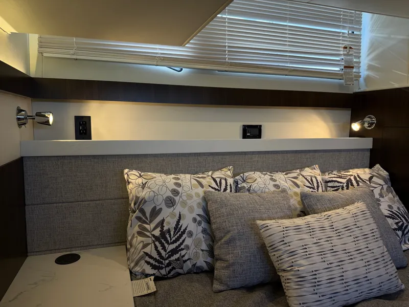 Slide: The Image of Cruisers 42 Cantius 2024 - 42