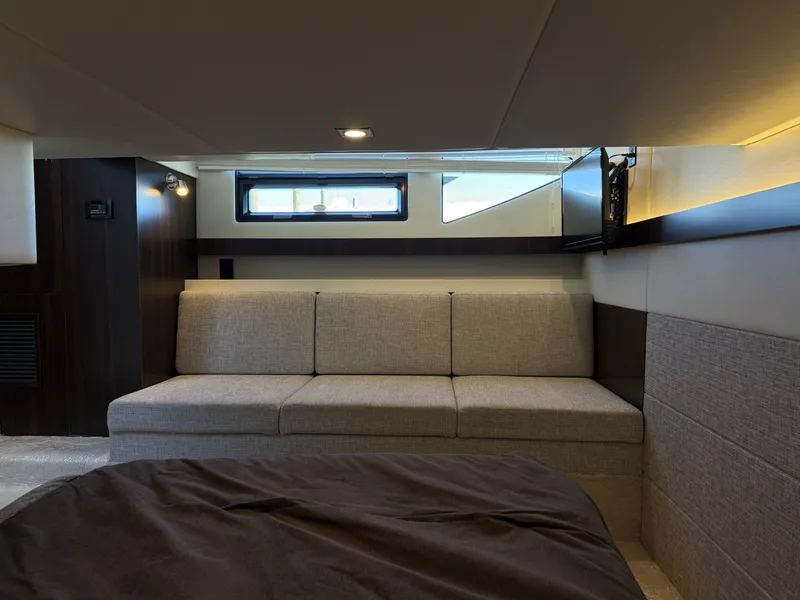 Slide: The Image of Cruisers 42 Cantius 2024 - 43