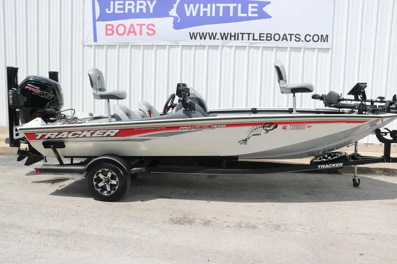 Slide: The Image of 2018 Tracker Pro Team 195 TXW 40th Anniversary Edition boat on trailer. - 11