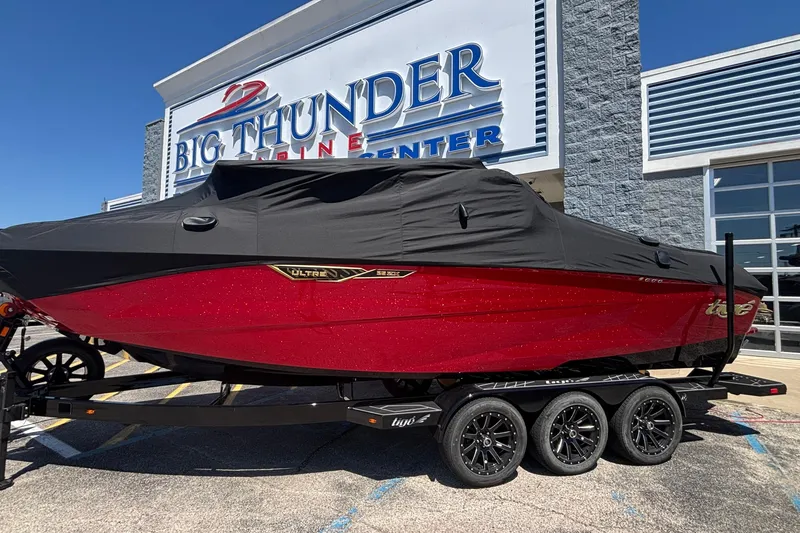Slide: The Image of 2026 Tigé Ultré 25ZX boat with cover at Big Thunder Marine Center. - 71