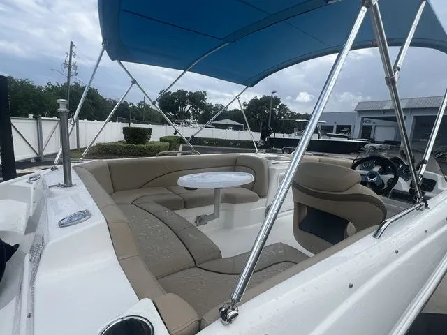 Slide: The Image of NauticStar 203 SC 2020 - 6