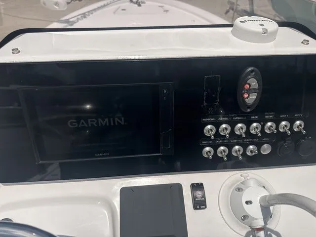Slide: The Image of Sportsman Tournament 214 Bay Boat 2021 - 8