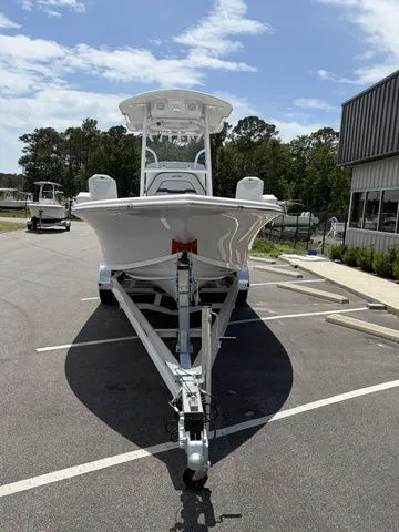 Slide: The Image of Sea Pro 250 Bay Boat 2026 - 2