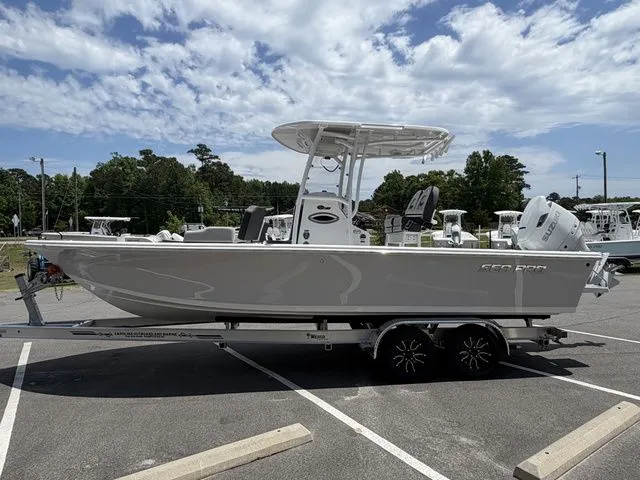 Slide: The Image of Sea Pro 250 Bay Boat 2026 - 3