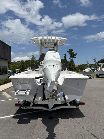Slide: The Image of Sea Pro 250 Bay Boat 2026 - 4