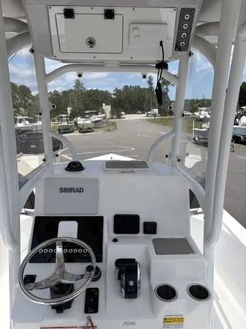 Slide: The Image of Sea Pro 250 Bay Boat 2026 - 9