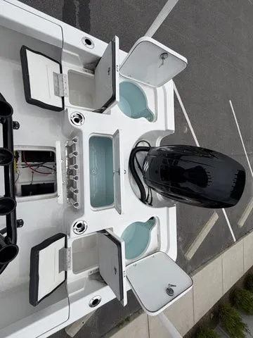 Slide: The Image of Sea Pro 230 Bay Boat 2026 - 19