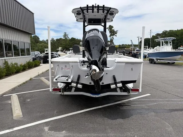 Slide: The Image of Sea Pro 230 Bay Boat 2026 - 5
