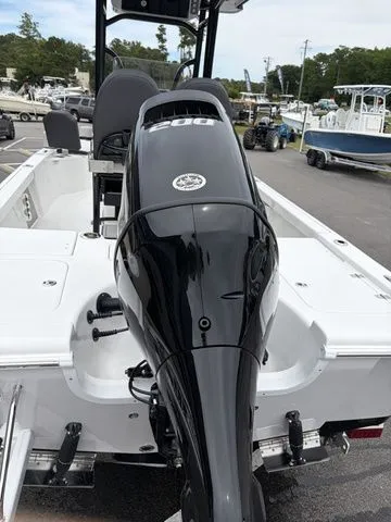 Slide: The Image of Sea Pro 230 Bay Boat 2026 - 6