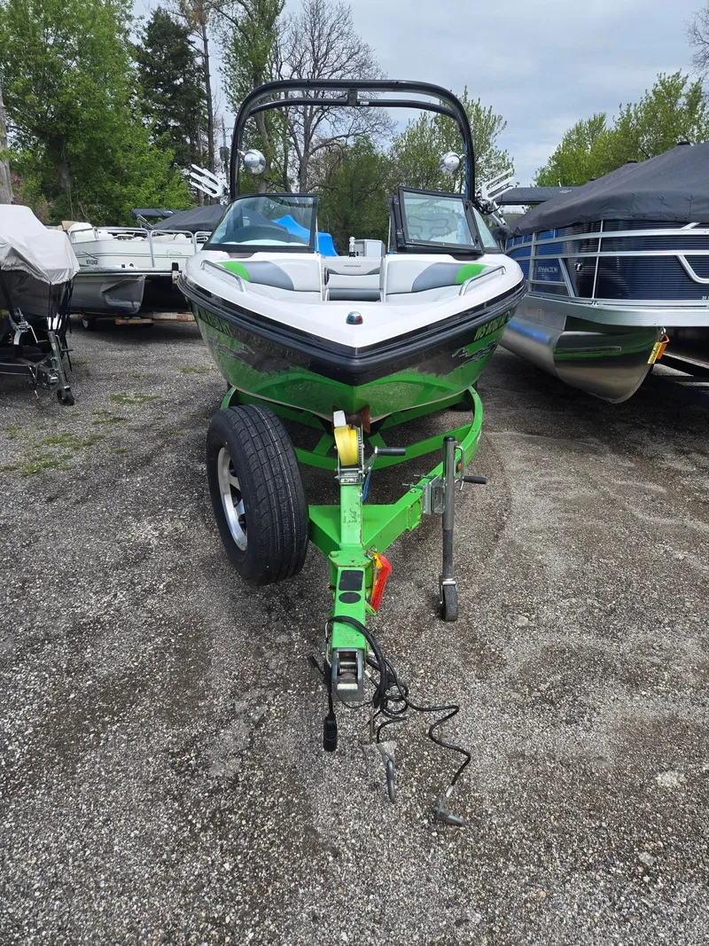Slide: The Image of Moomba Mobius LSV 2011 - 4