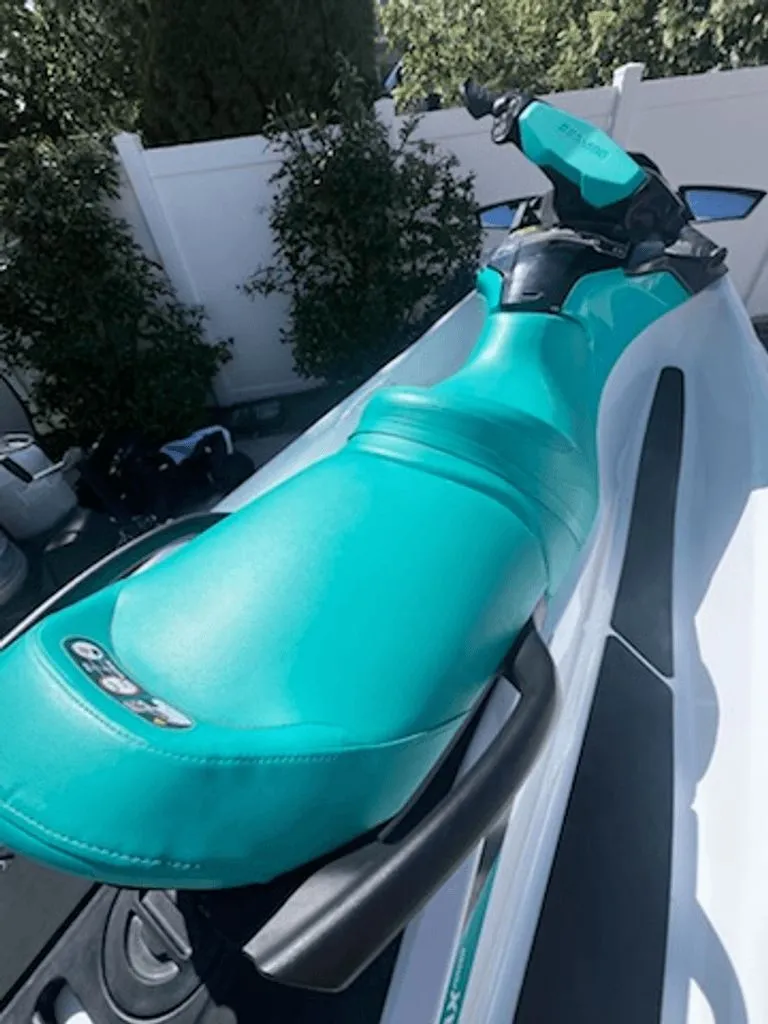 Slide: The Image of Sea-Doo GTI 2023 - 6
