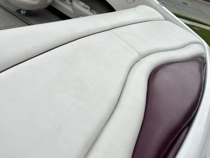 Slide: The Image of Crownline Boats 20 Bow Rider 2002 - 5