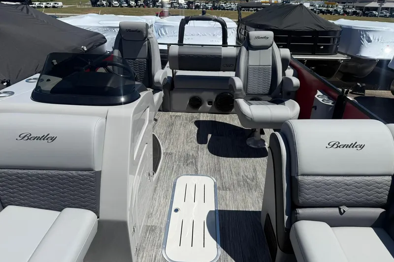 Slide: The Image of 2026 Bentley Pontoons Elite 223 Swingback interior with luxurious seating and modern design. - 4