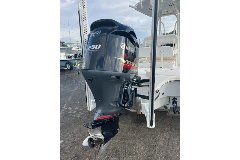 Slide: The Image of 2019 Pursuit S 288 Sport boat with Yamaha 250 outboard motor. - 27