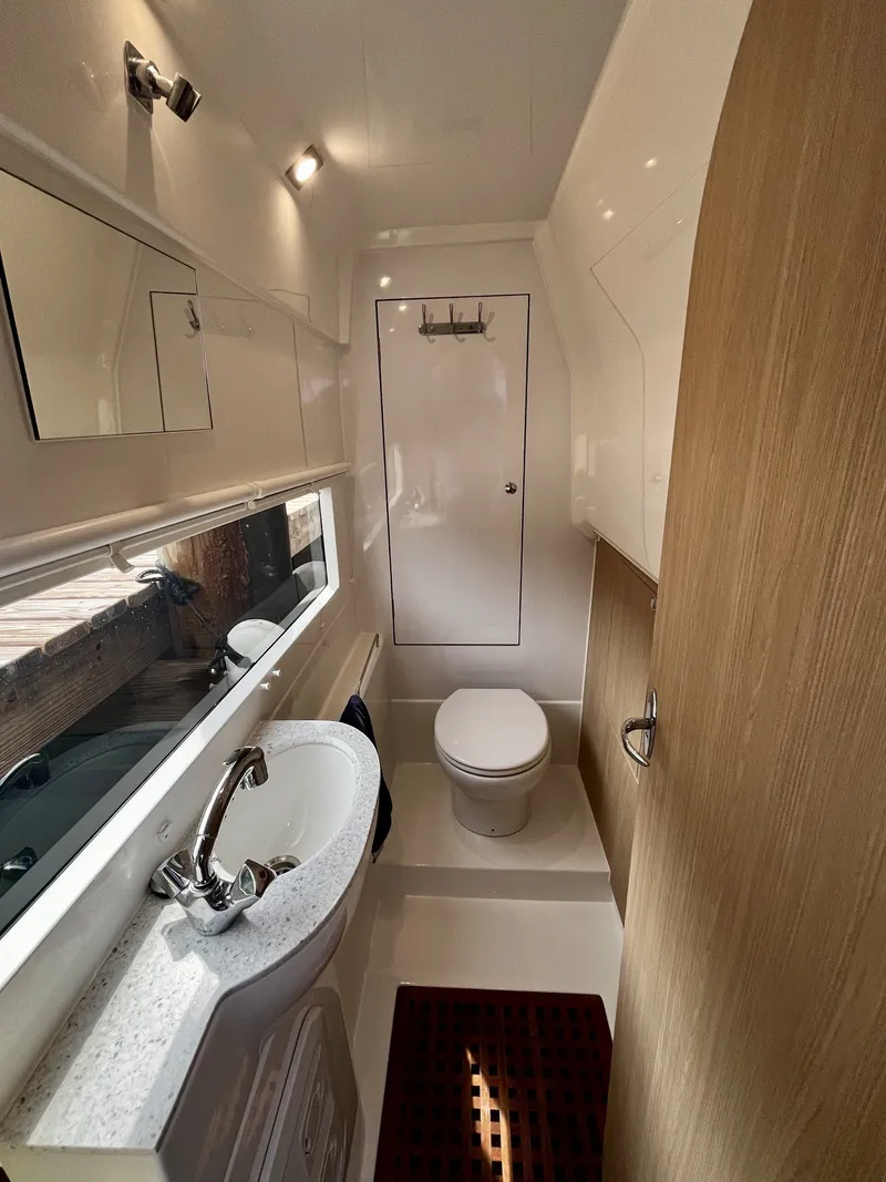 Slide: The Image of Aquila 36 2019 - 30