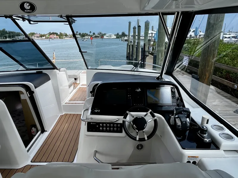 Slide: The Image of Aquila 36 2019 - 22