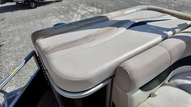 Slide: The Image of Godfrey 23Ft Cruise Pontoon Powered By A 115HP Yamaha Four 2011 - 15