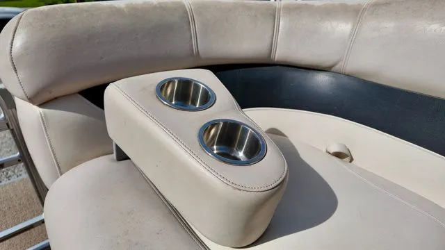 Slide: The Image of Godfrey 23Ft Cruise Pontoon Powered By A 115HP Yamaha Four 2011 - 17