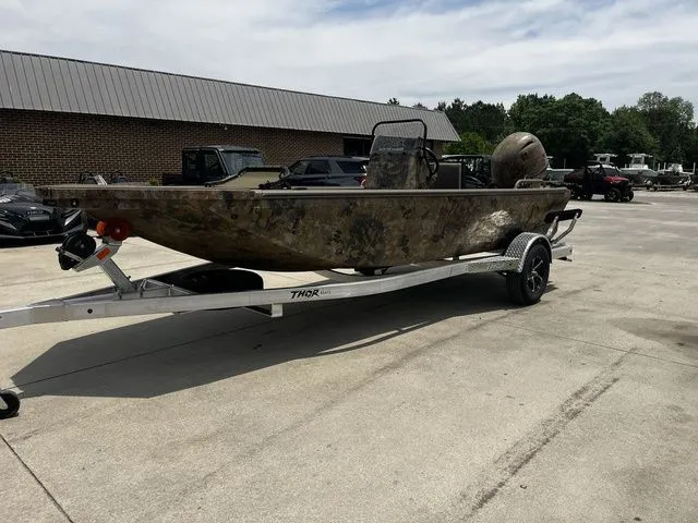 Slide: The Image of Thor LAKE HAMMER 1900CC - KRYPTEK FLYWAYS TWO-TONE 2026 - 6