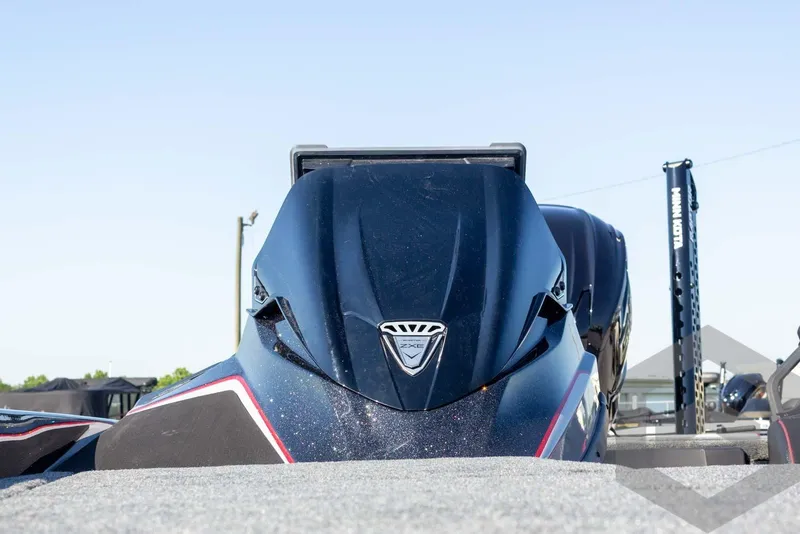 Slide: The Image of 2026 Skeeter ZXE20 boat with sleek design and modern features. - 20