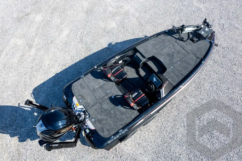 Slide: The Image of 2026 Skeeter ZXE20 fishing boat with dual seats and motor, viewed from above. - 64