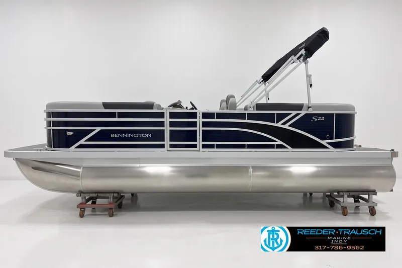 The Image of 2026 Bennington 22 SSR pontoon boat with sleek design and modern features. - 1