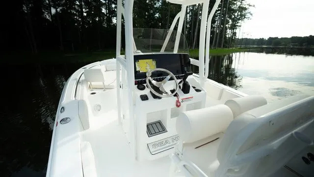 Slide: The Image of Sea Hunt Ultra 234 2026 - 5